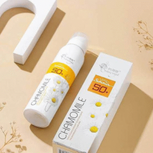 Chamomile Essence Shoothing, Moisturizing, Isolating And Protecting Sunscreen Spray SPF 50